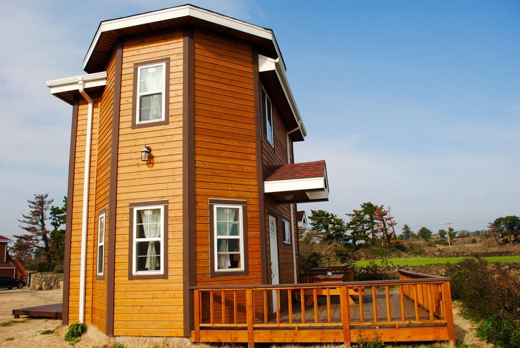 Sweetsalt Villa Seogwipo Exteriör bild